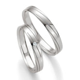 Breuning Trauringe Basic mit einem Diamanten - 48/04224 & 48/04223